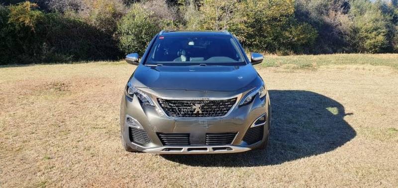 
								Peugeot 3008 full									