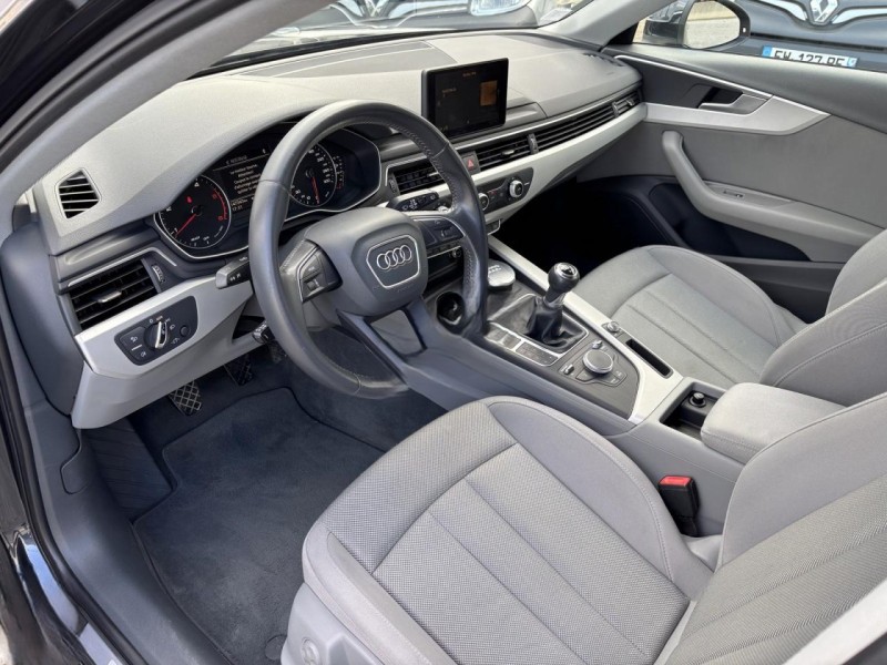 
								Audi break A4 full									