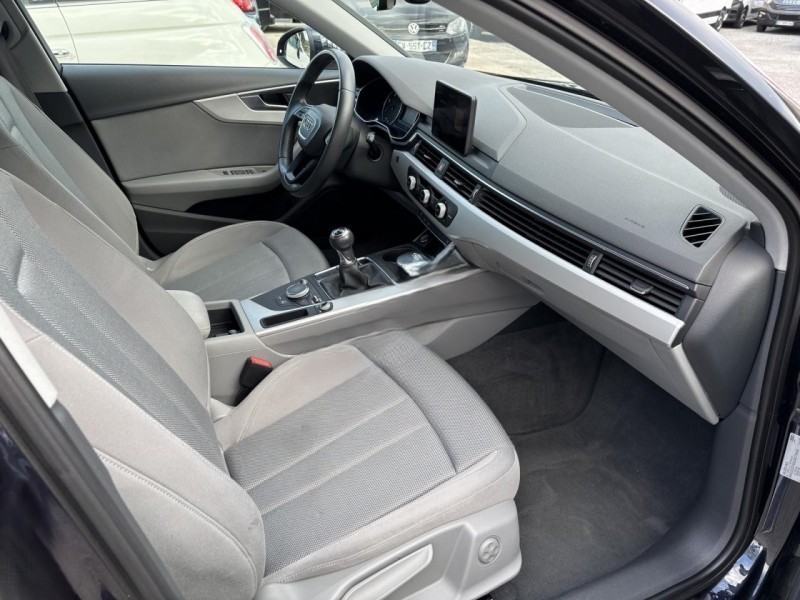
								Audi break A4 full									