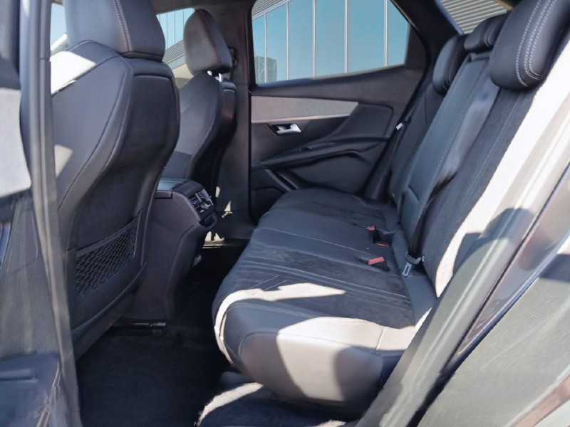 
								Peugeot 3008 BlueHDi 130ch full									