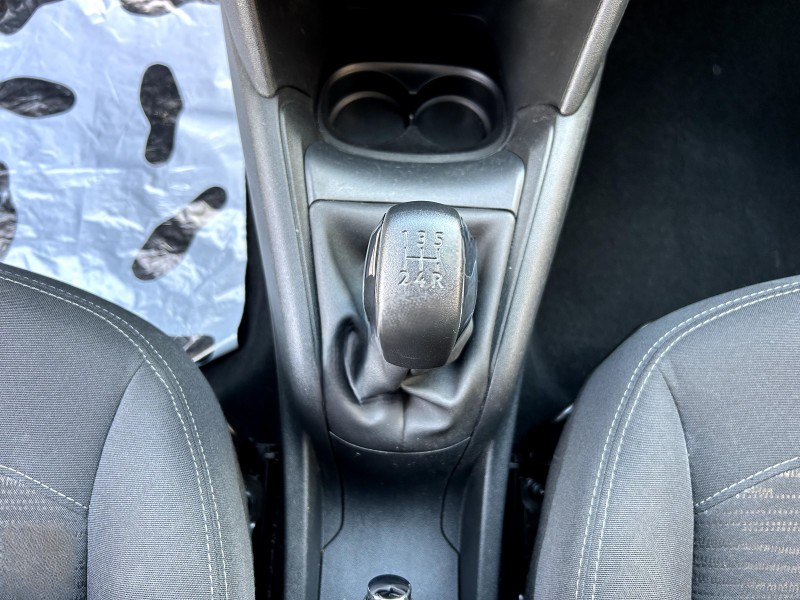 
								PEUGEOT 208 SOCIETE 1.5 BLUEHDI 100 PREMIUM PACK full									
