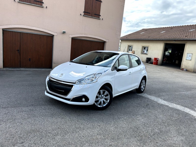 
								PEUGEOT 208 SOCIETE 1.5 BLUEHDI 100 PREMIUM PACK full									