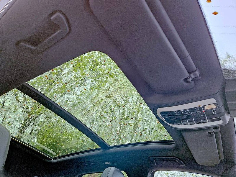 
								Porsche berline Cayenne (II – 92A) full									