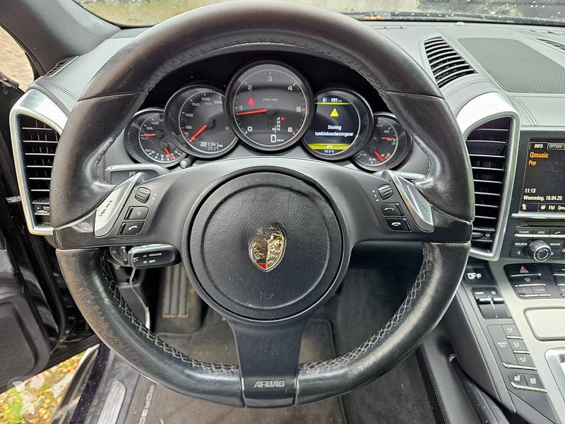 
								Porsche berline Cayenne (II – 92A) full									