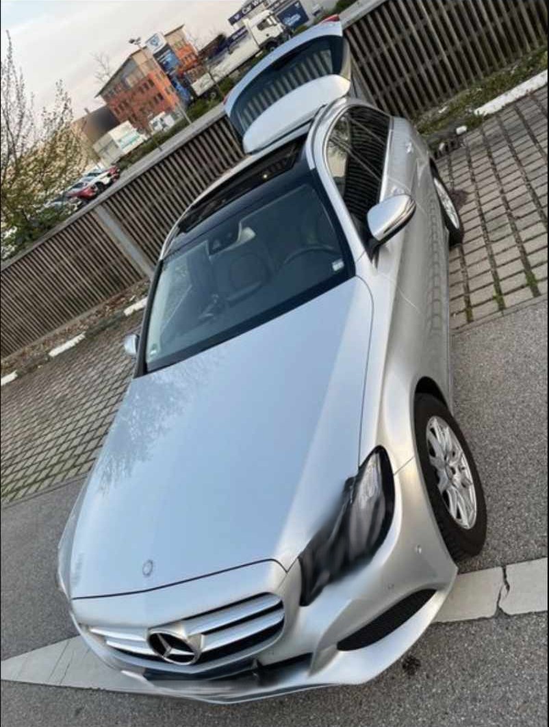 
								Mercedes-Benz c-class full									