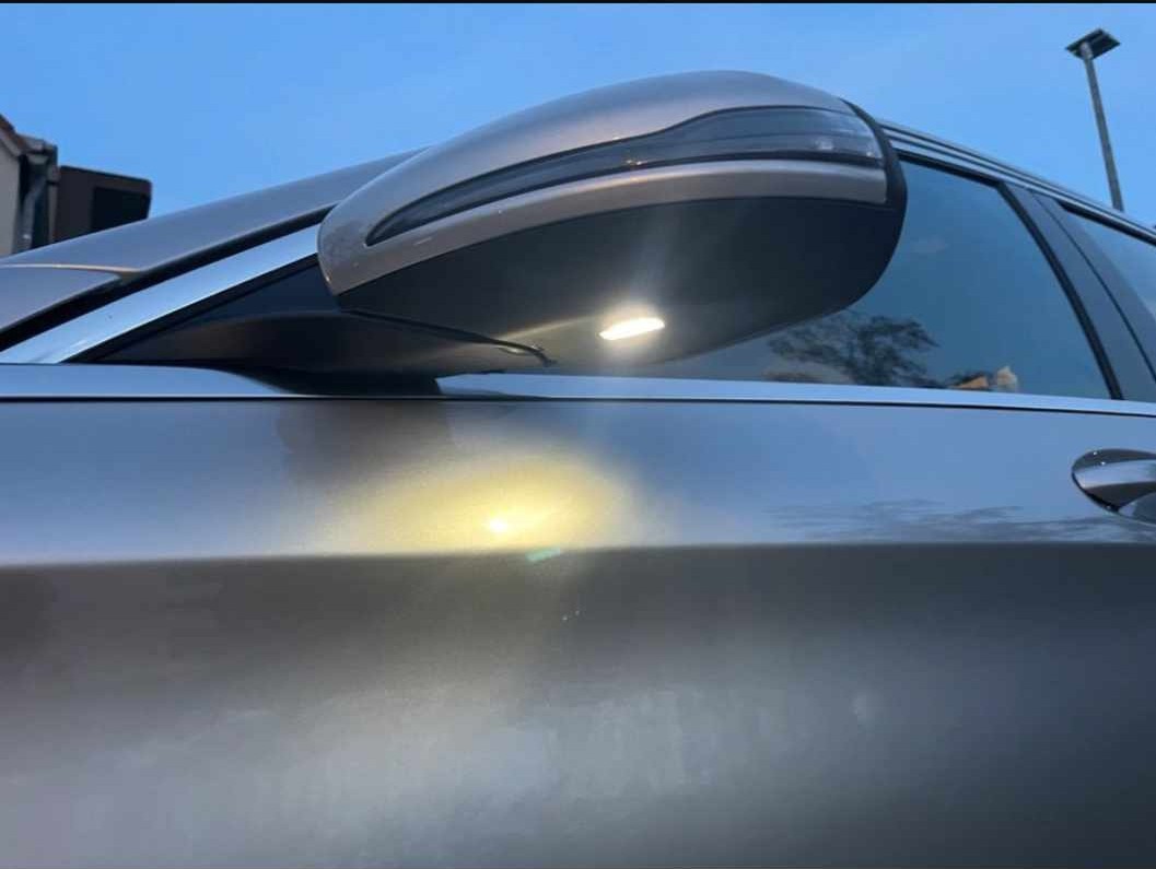 
								Mercedes-Benz c-class full									