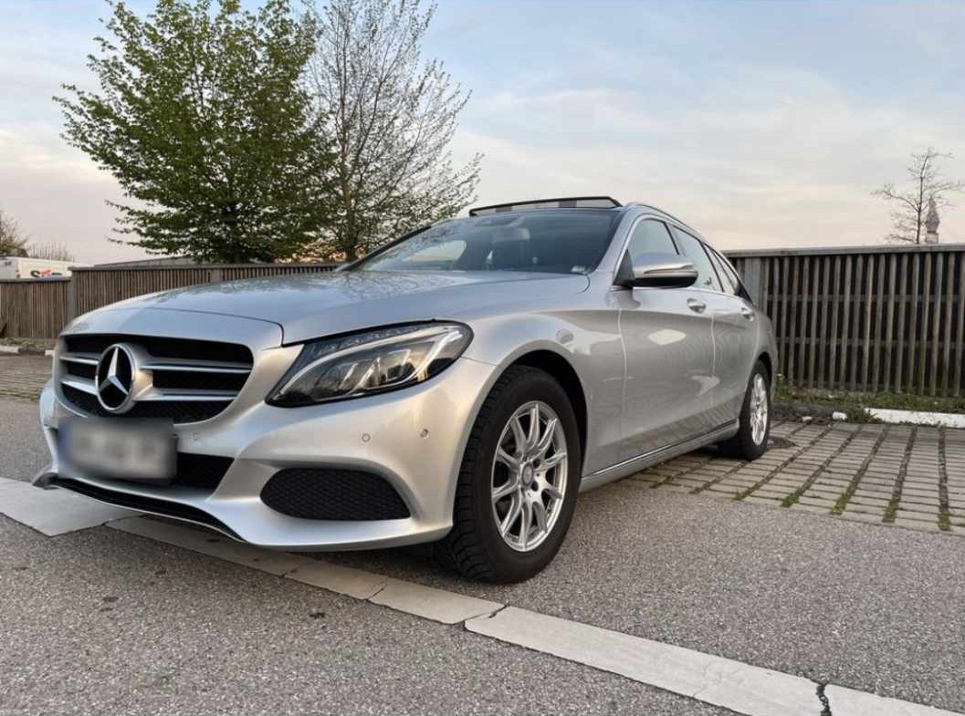 
								Mercedes-Benz c-class full									
