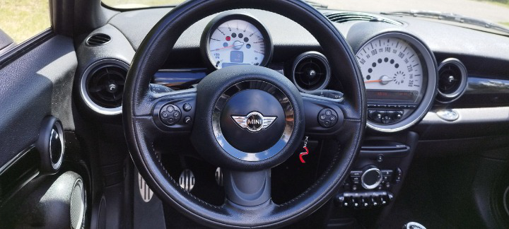
								Mini Cooper S Cabriolet R5 full									