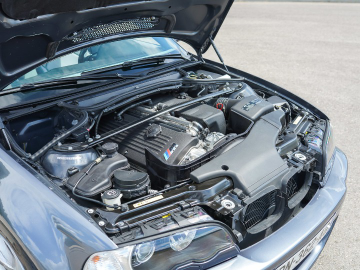 
								BMW M3 e46 full									