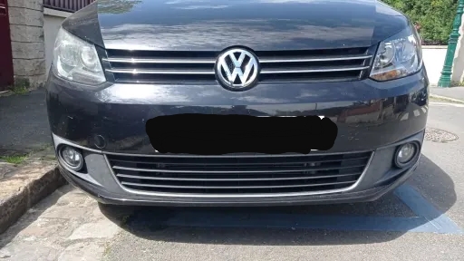 
								Volkswagen Touran full									
