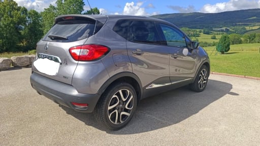 
								Renault Captur full									