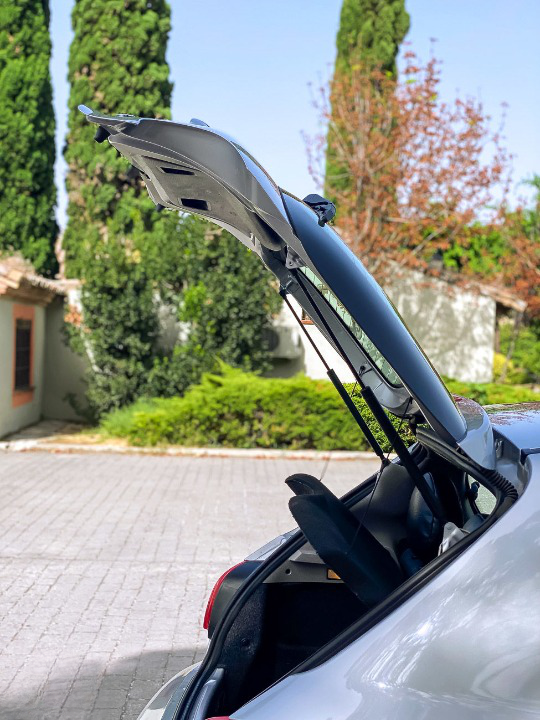 
								Peugeot 206 GT full									