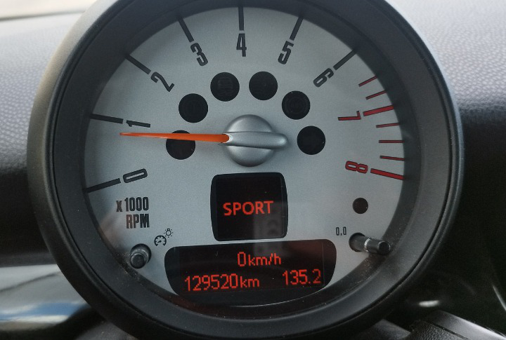 
								Mini Cooper S Cabriolet R5 full									