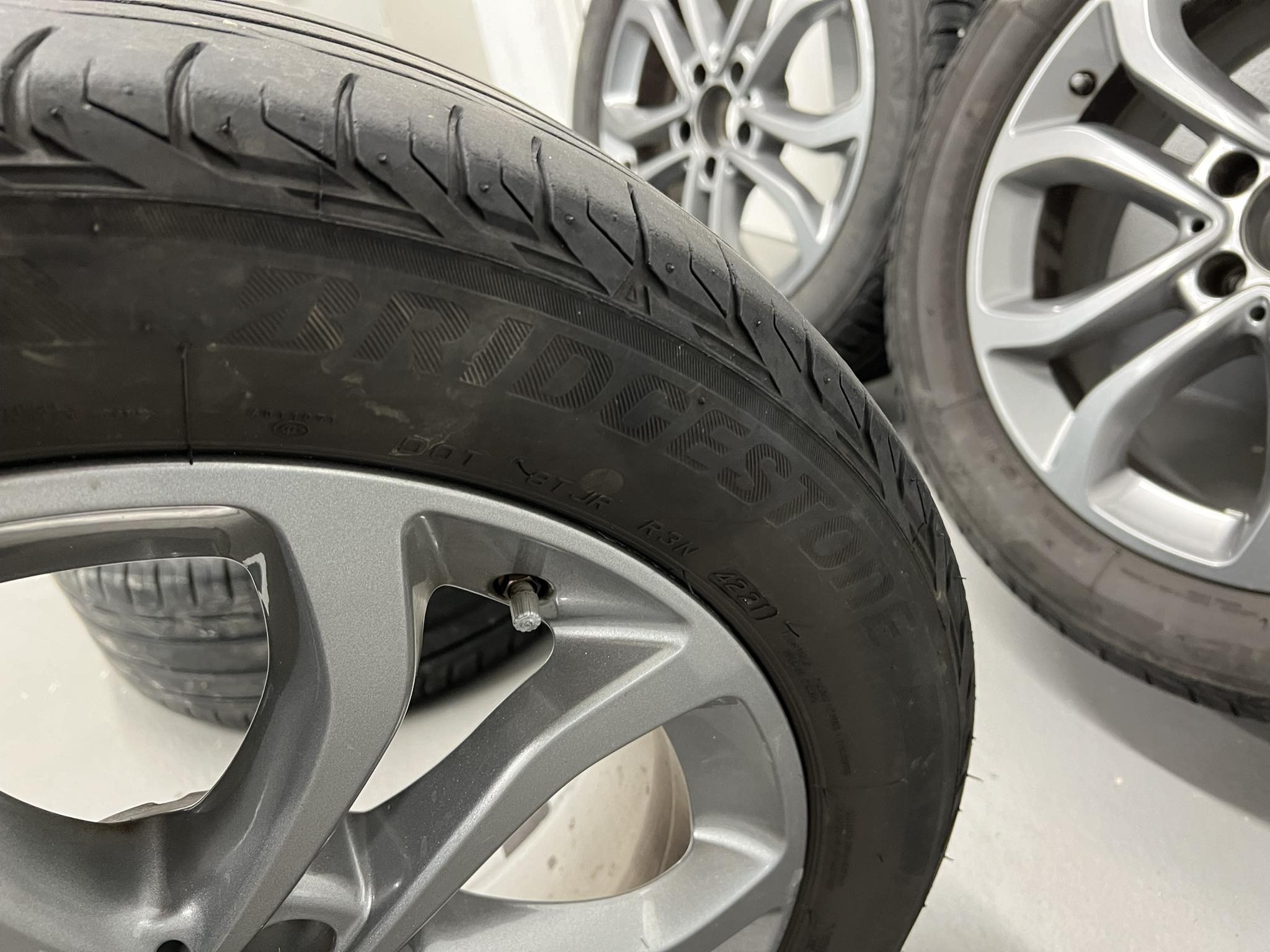 
								Mercedes-Benz c-class full									