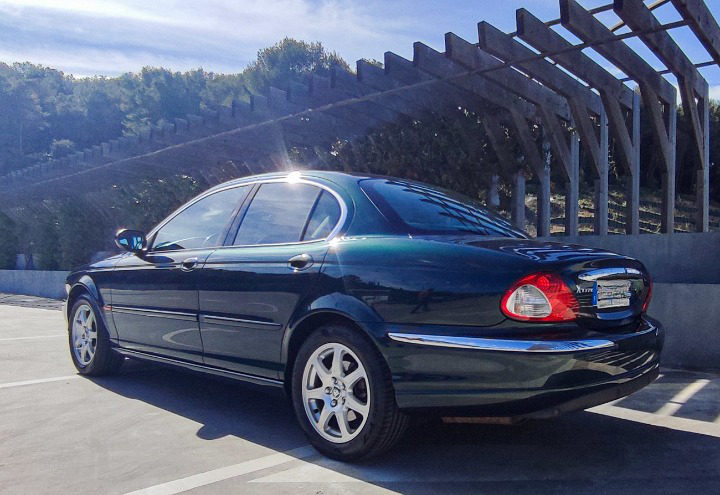 
								Jaguar X-type V6 2.0 full									