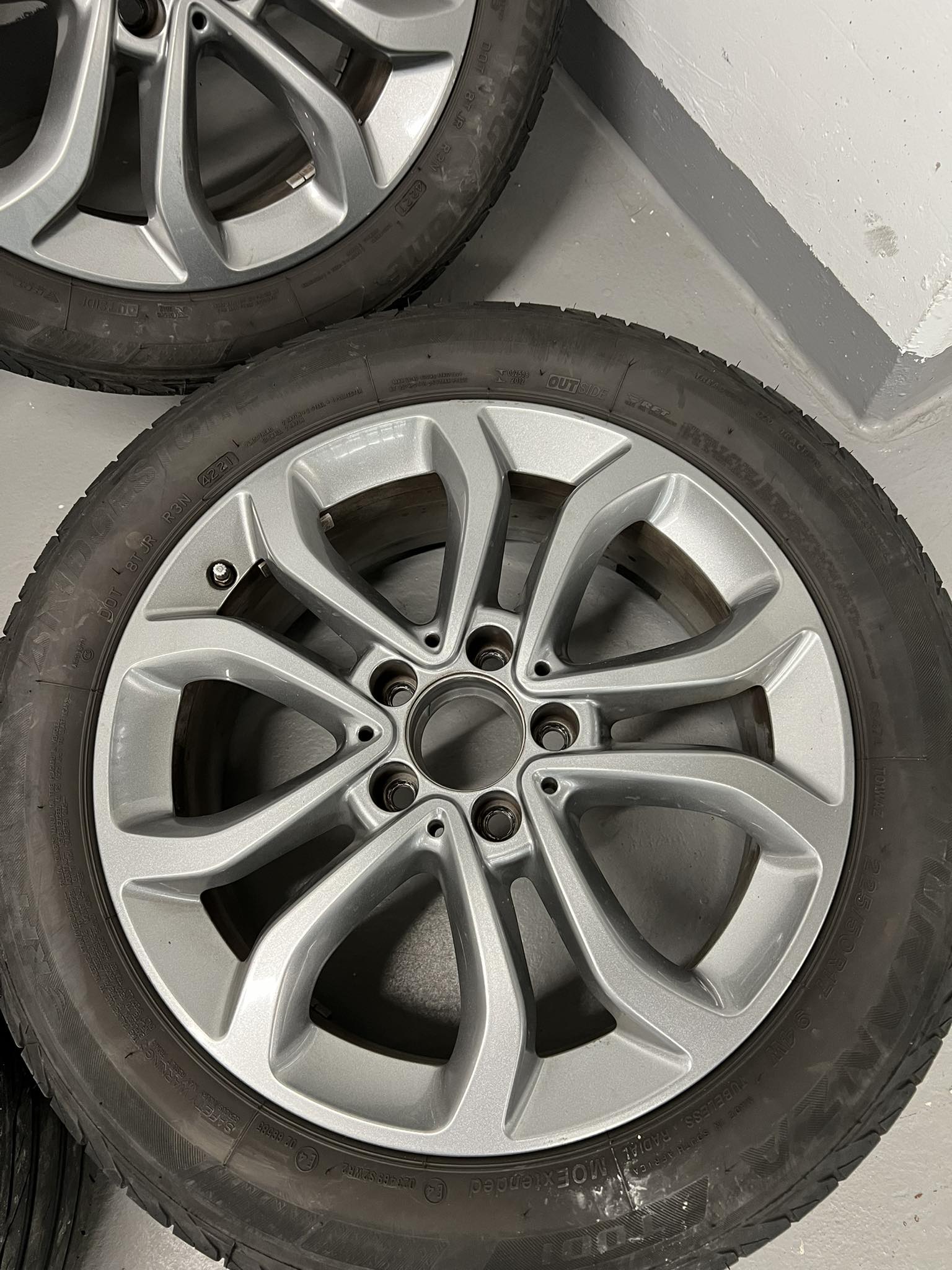 
								Mercedes-Benz c-class full									