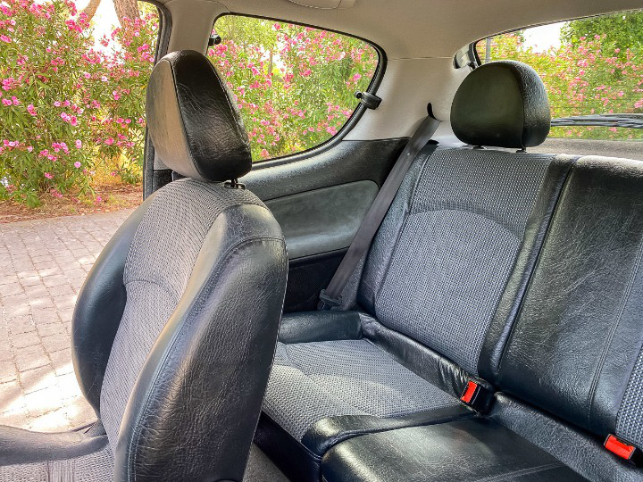 
								Peugeot 206 GT full									