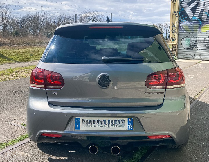 
								Volkswagen Golf 6R full									