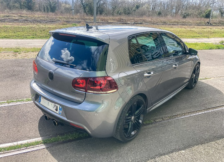 
								Volkswagen Golf 6R full									