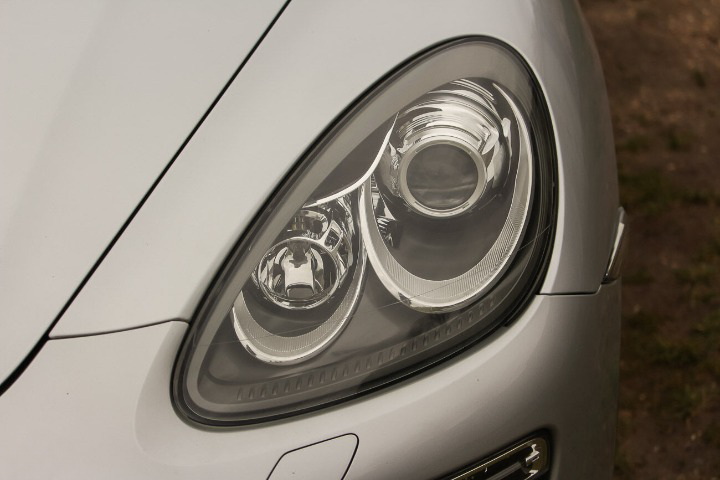 
								Porsche Cayenne S full									