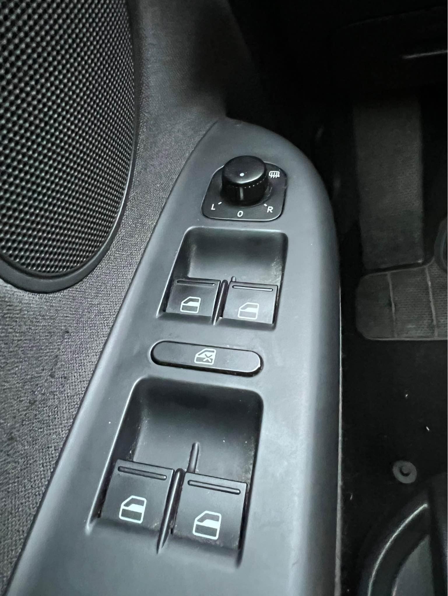 
								Golf plus 1.4 tsi full									