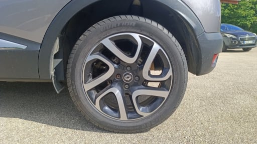 
								Renault Captur full									