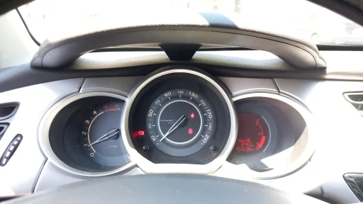 
								Citroën C3 full									