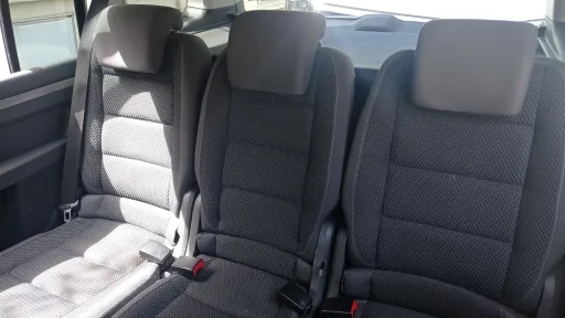 
								Volkswagen Touran full									
