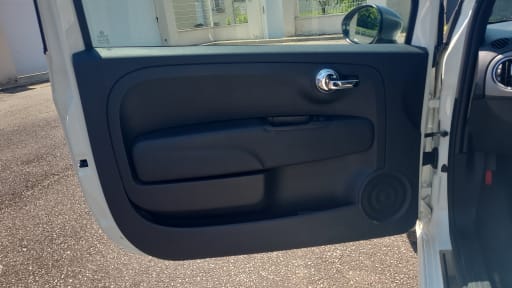 
								Fiat 500 full									