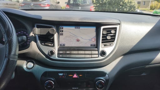 
								Hyundai Tucson full									