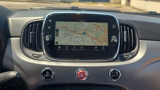 
								Fiat 500 full									