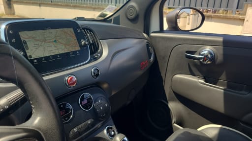 
								Fiat 500 full									