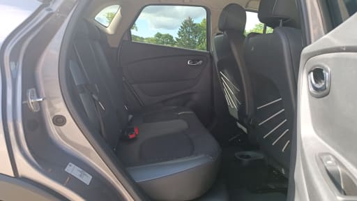 
								Renault Captur full									