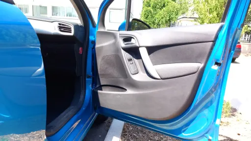 
								Citroën C3 full									