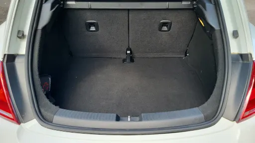 
								Volkswagen Coccinelle full									