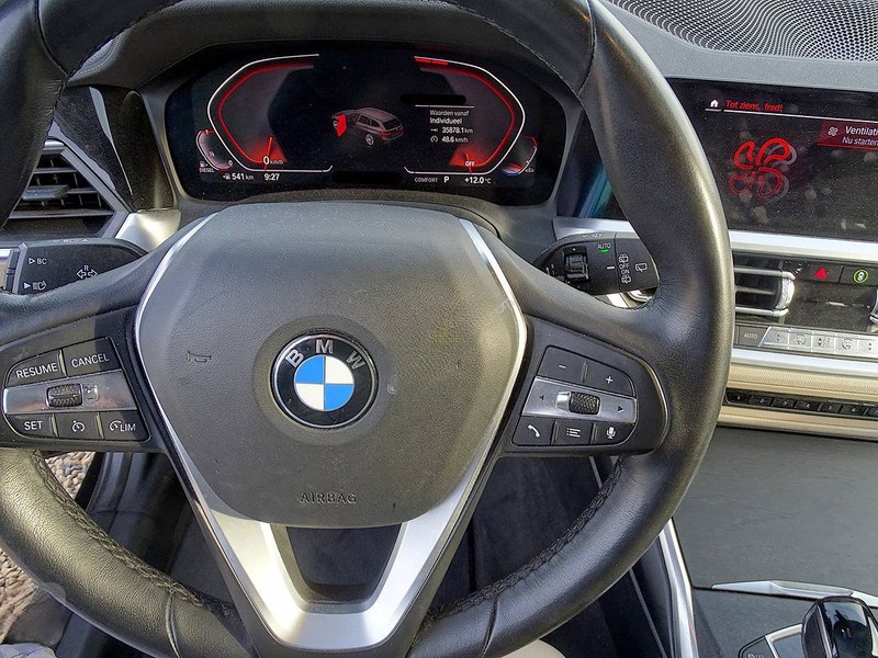 
BMW 3-Reeks Touring (G21) _ 320d full									
