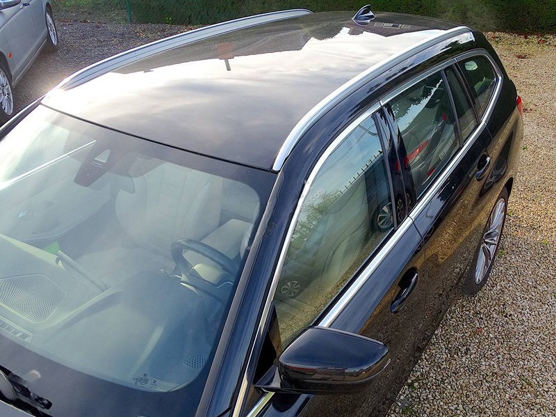 
BMW 3-Reeks Touring (G21) _ 320d full									