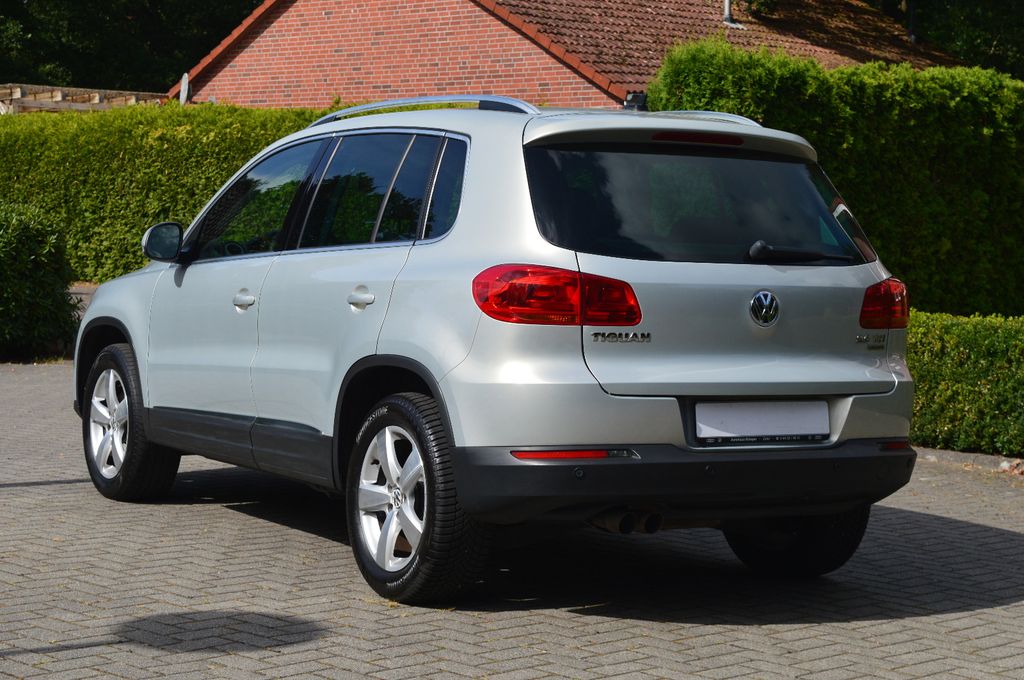 
Volkswagen Tiguan full									