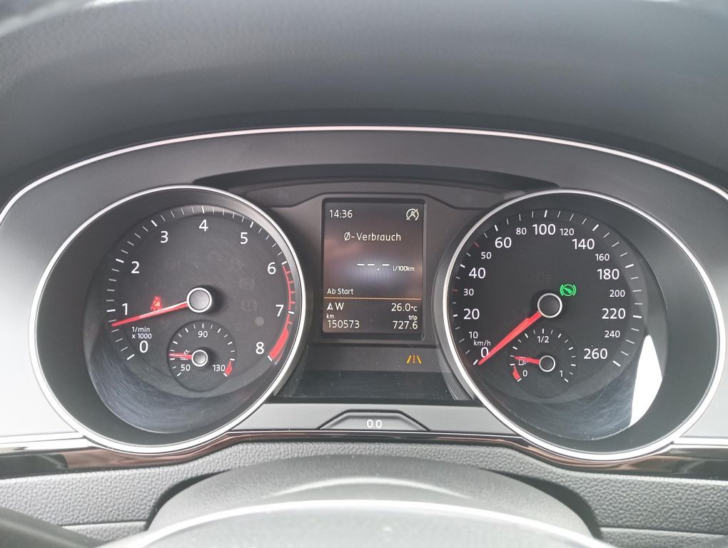 
Volkswagen Passat Variant full									