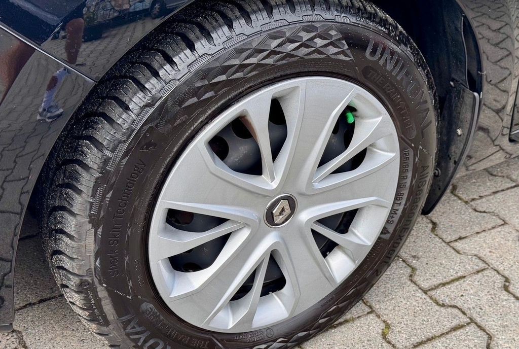 
Renault Clio IV Limited full									