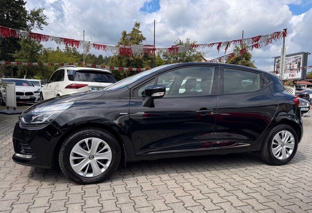 
Renault Clio IV Limited full									