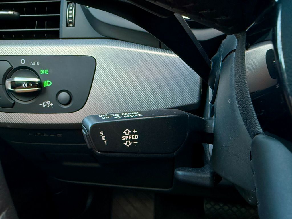 
Audi A4 B9/8W Sport full									