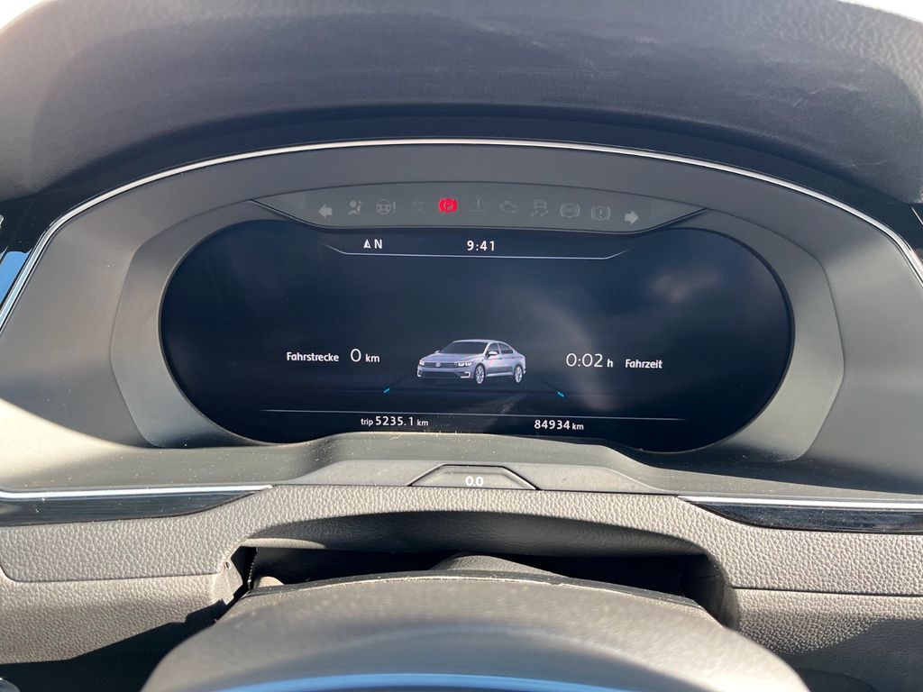 
Volkswagen Passat GTE 1.4TSI eHybrid Highline con navegación LED HUD full									