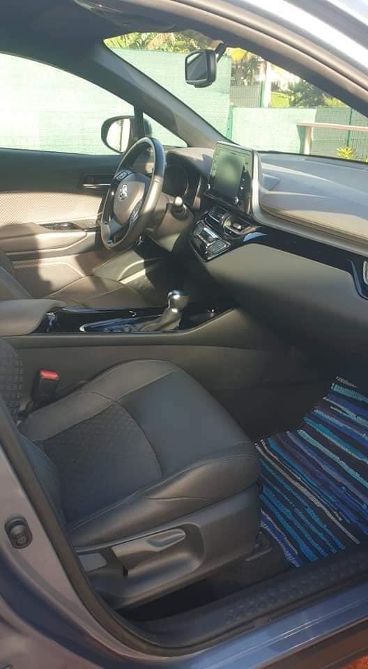 
TOYOTA CHR HYBRIDE full									