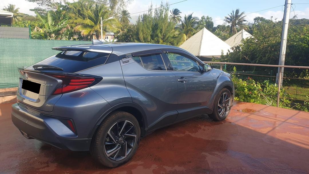 
TOYOTA CHR HYBRIDE full									